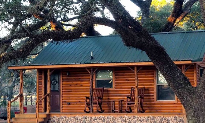 Cat Spring Cabin | Tranquility Cabin Surrounded By Live Oak Trees With A Fabulous Private Hot Tub!
