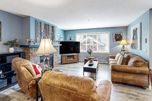 Big White Ski Resort Apartment | Trappers Crossing 10