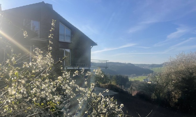 Daun House | Traumaussicht, Traumwanderungen, Viel zu Entdecken und Richtig Viel Platz!