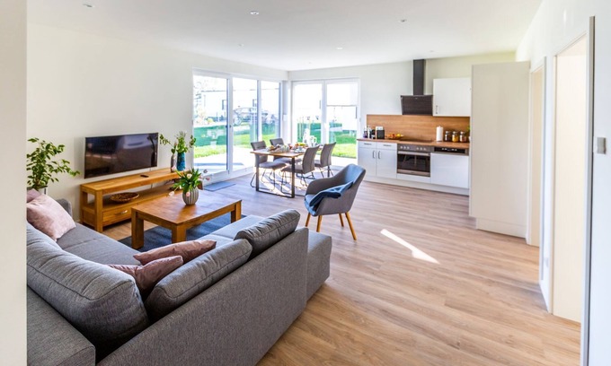 Schwerin Apartment | Traumhaftes Appartment mit Seeblick und Stadtnähe