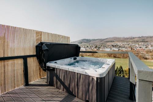 Plettenberg Apartment | Traumwohnung mit Sauna, Whirlpool & wunderschöner Aussicht