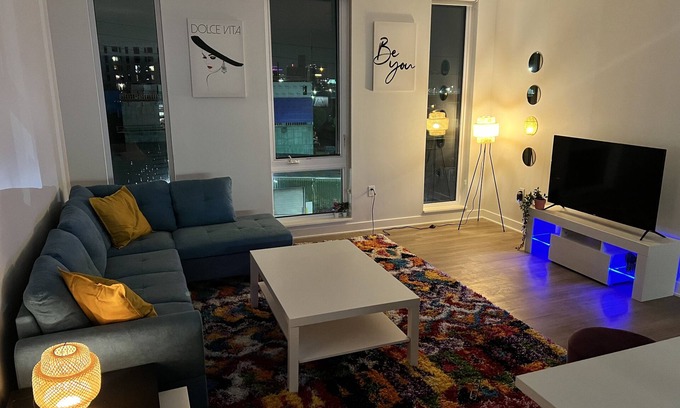 Midtown Apartment | Travel Professionals