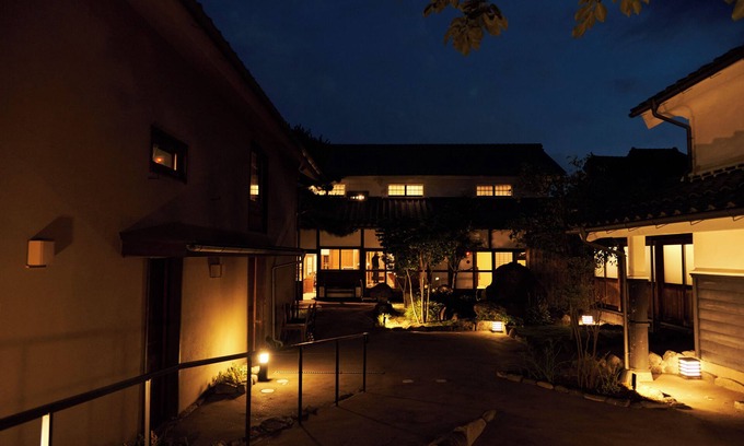Tomi Hotel | Travel Stop UNNOWA