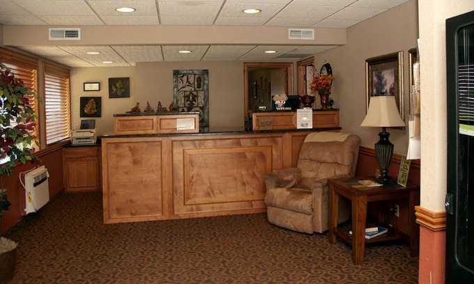 Great Bend Hotel | Traveler's Budget Inn