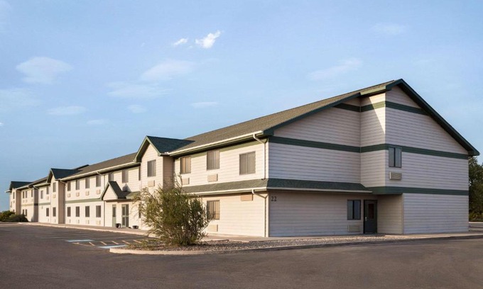 Pecos Hotel | Travelodge by Wyndham Pecos