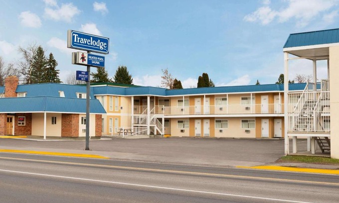 Quesnel Hotel | Travelodge by Wyndham Quesnel BC
