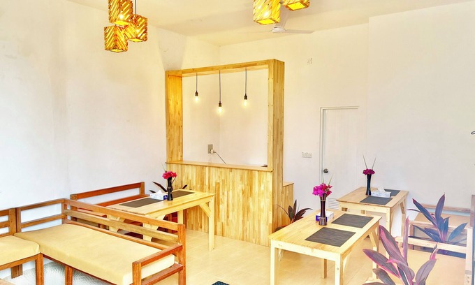 Huraa Bed & Breakfast | Treasure Island Lodge - Huraa/Maldives