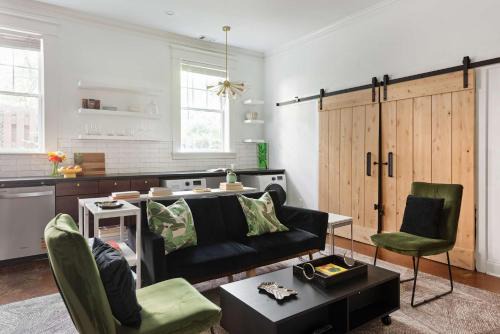Old Fourth Ward Apartment | Treasure Island