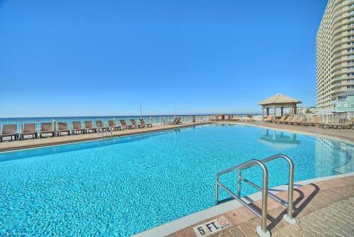 Lower Grand Lagoon House | Treasure Island 0906