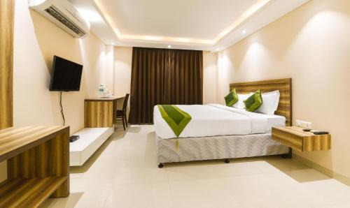 DLF City Hotel | Treebo Iffco Chowk