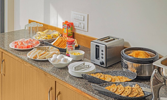 Sarnath Hotel | Treebo Saumendra Residency