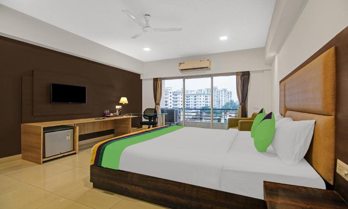 Kolkata Hotel | Treebo Trend Xen Suites