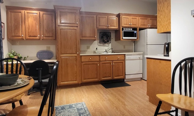 Points East Apartment | Treetop apartment in Victoria Cross. Minutes to town of Montague in Eastern PEI.