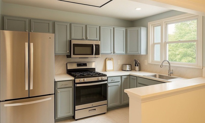 Drexel Hill House | Tremendous 3-bedroom house with AC and parking in Drexel Hill