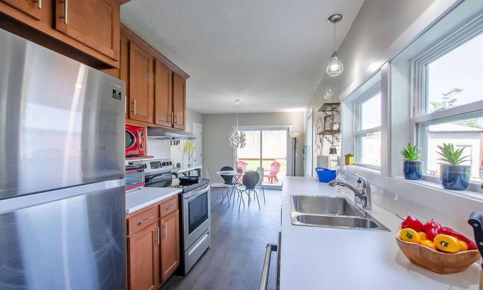 Kokomo House | Trendy bungalow close to the park