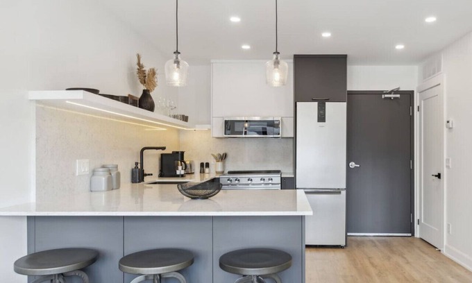 Collingwood Condo | Trendy Condo in Downtown Collingwood - 146 Hurontario Unit 4