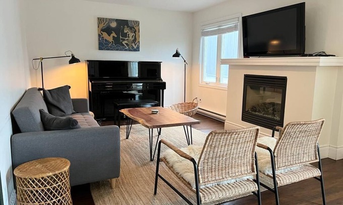 Wellington House | Trendy ground level flat in the heart of Wellington.