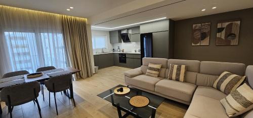 Neapolis Apartment | Trendy Neapolis Beach Apartment