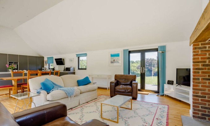 Cranbrook House | Trenley Farm Lodge - Two Bedroom House, Sleeps 4