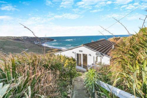 Sennen Cove House | Trewollas Beach Cottage - Sennen