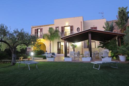 Castelluzzo Hotel | Trigrana Vacanze Hotel