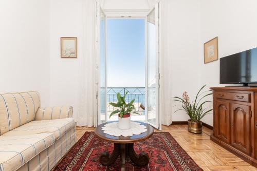 Pieve Ligure Apartment | Trilocale Panoramico - Vista Mare