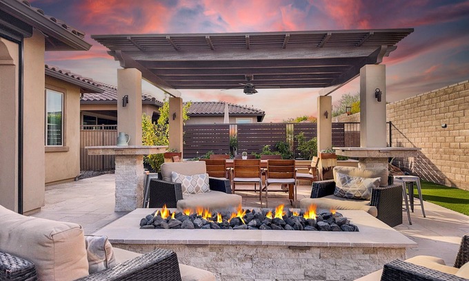 Vistancia House | Trilogy Vistancia 55+ with Amazing Spa and Firepit. Amenities Galore.