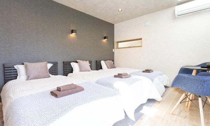Yamashina Apartment | TRIPINN