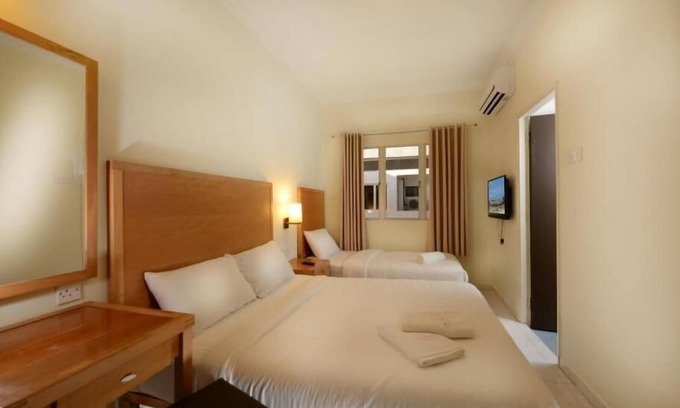Kuala Teriang Apartment | Triple Room in Langkawi near Beach