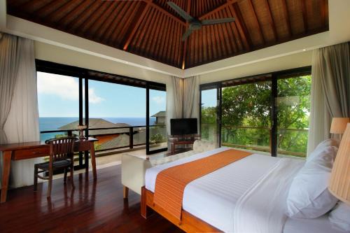 Kutuh Villa | Trisha Cliff Villa Karang Tinggi