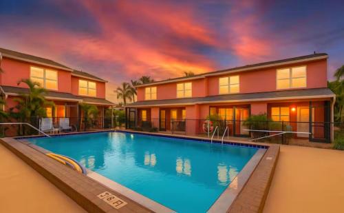 Iona House | Tropical Breeze Retreat