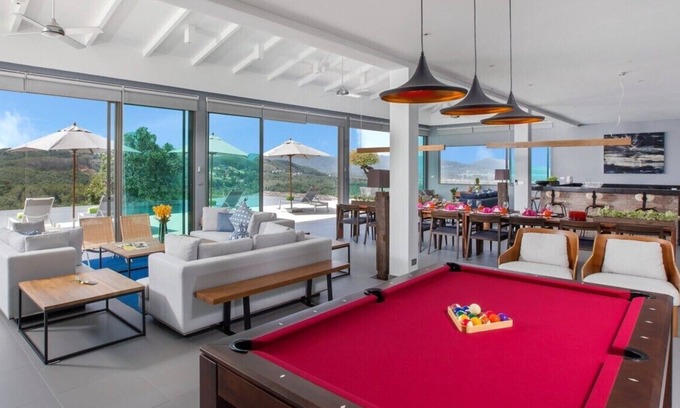 Choeng Thale Villa | Tropical Castle Villa 18 Bedrooms Sea View Layan Phuket