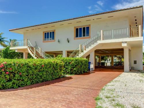 Key Colony Beach House | Tropical Charm