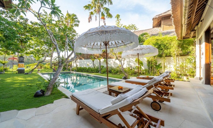 Jimbaran Bay Villa | Tropical Paradise 3 Bedroom Villa, Jimbaran