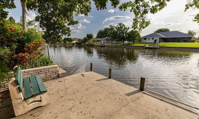 Fort Myers House | Tropical paradise! Pool home on canal, pets allowed!