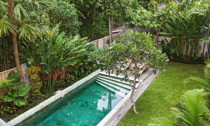 Batubelig Villa | Tropical Private Pool Villa, Batu Belig