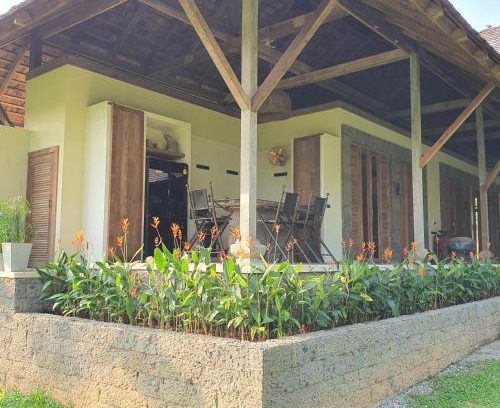 Bang Sare Villa | Tropical villa in the Bangsare hills near Pattaya