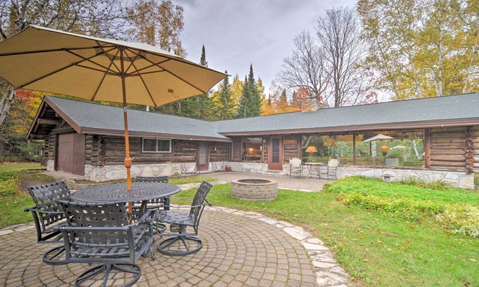 Rudyard Cottage | Trout Lake Ranch Cottage: 10 Acres w/Beach Access