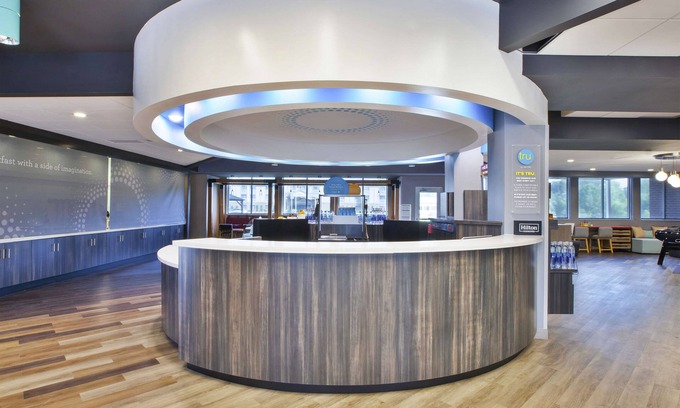 Jackson Hotel | Tru by Hilton Jackson, MI