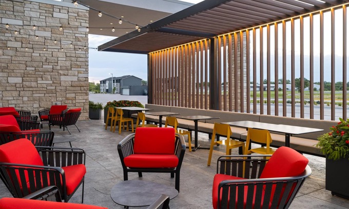 Kearney Hotel | Tru By Hilton Kearney