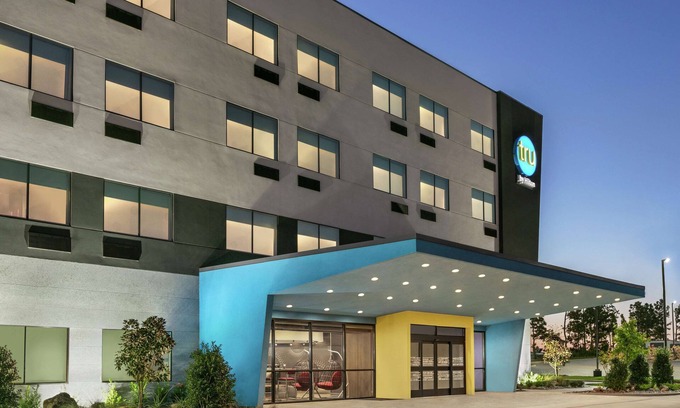 Longview Hotel | Tru by Hilton Longview