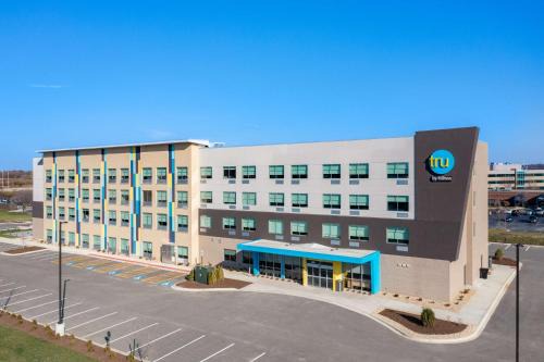 Naperville Hotel | Tru By Hilton Naperville Chicago
