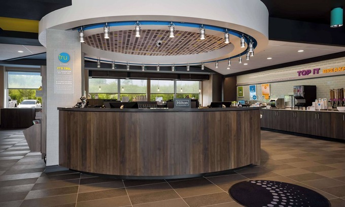 Novi Hotel | Tru By Hilton Novi Detroit