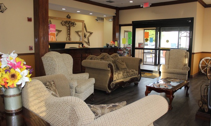 Jacksonville Hotel | Truckerz Inn