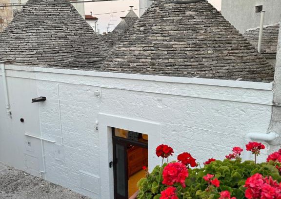 The Trulli of Alberobello Apartment | Trullo Alfieri - Relax e Garden