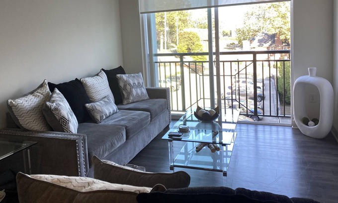 Forest Park Apartment | Truly a home away from home and then some