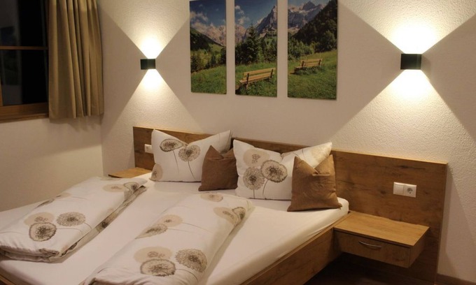 Arzl im Piztal Apartment | Tschirgantblick - Country house Eiter