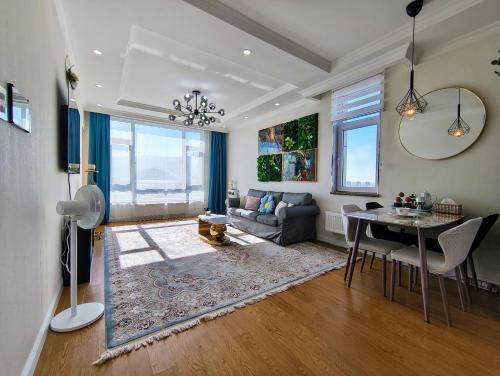 Downtown Ulaanbaatar Apartment | Tsengeldekh:Cozy 1 BR Apt Queen bed Naadam stadium