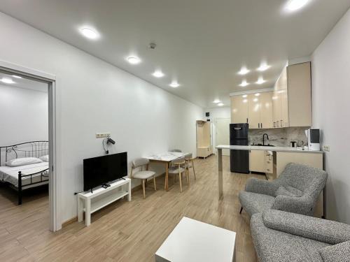 Kobuleti Apartment | Tsikhisdziri Apt Sleeps 5