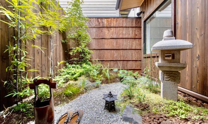 Nakagyo Ward House | Tsurui Nijo Tsurui Nijo Kyomachiya chartered a/Kyoto Kyōto